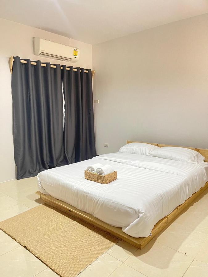 Baan Chinnakarn Chiang Mai Bagian luar foto