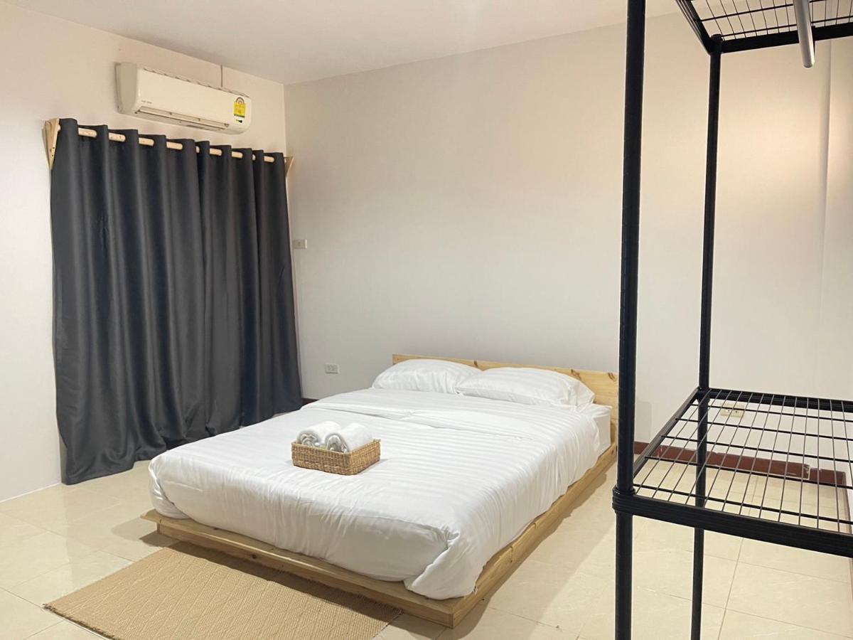 Baan Chinnakarn Chiang Mai Bagian luar foto