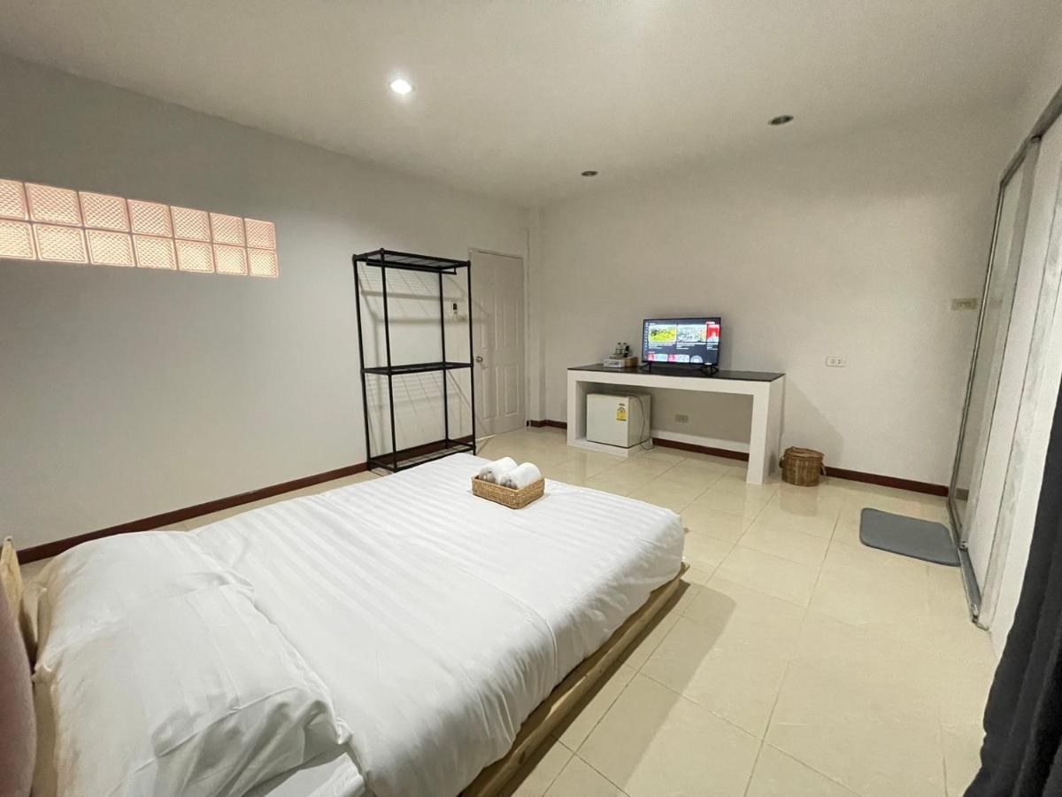 Baan Chinnakarn Chiang Mai Bagian luar foto