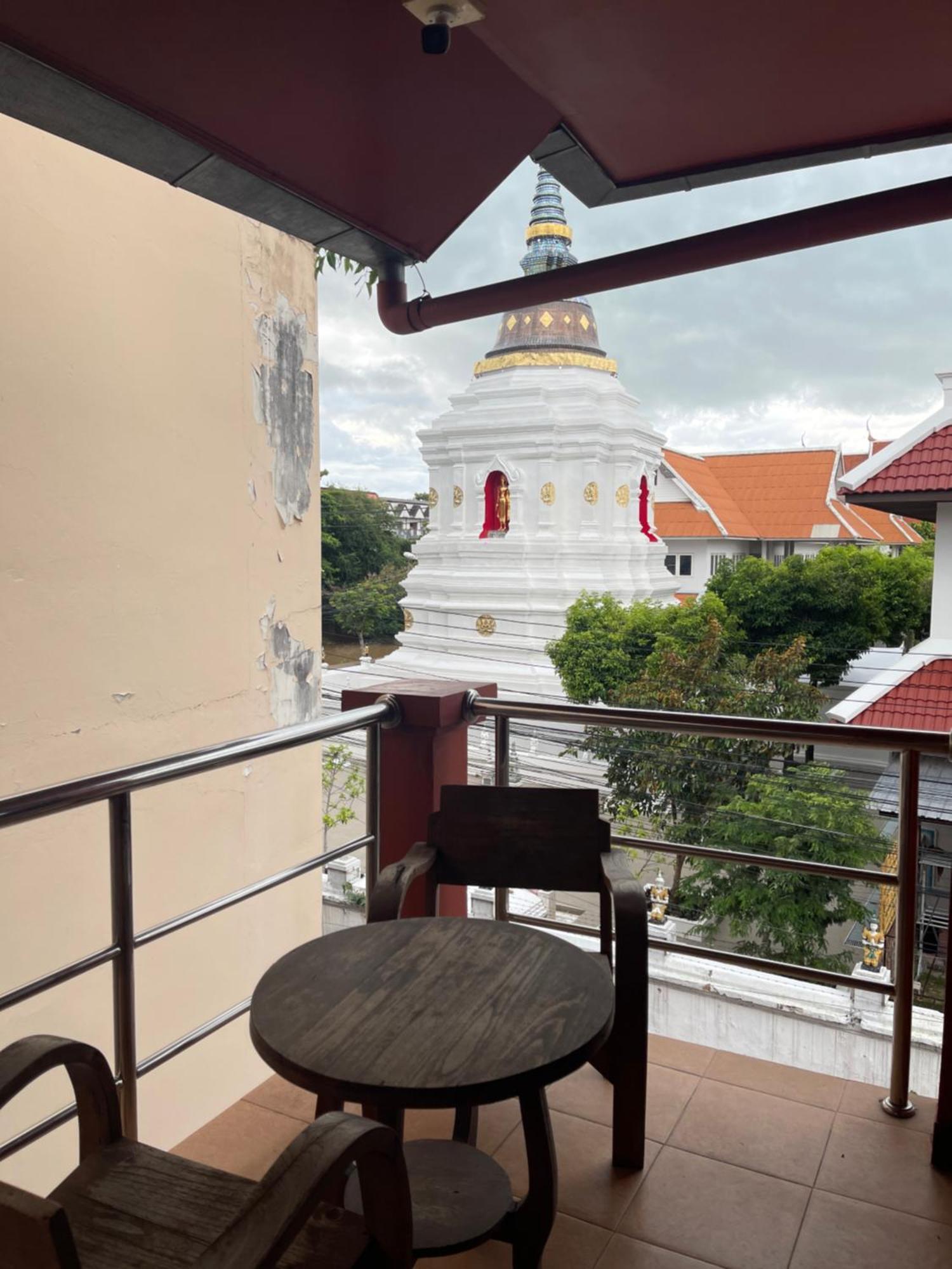 Baan Chinnakarn Chiang Mai Bagian luar foto